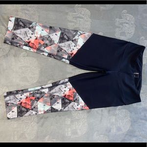 Mondetta Women’s Leggings Cropped Workout Pants